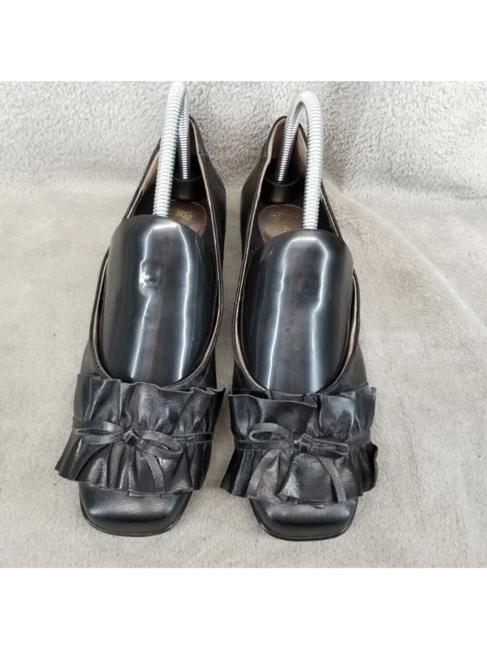 1803 Shoes Womens Size EU 38 US 7.5 Black Leather Slip On Bow Low Heel Pumps